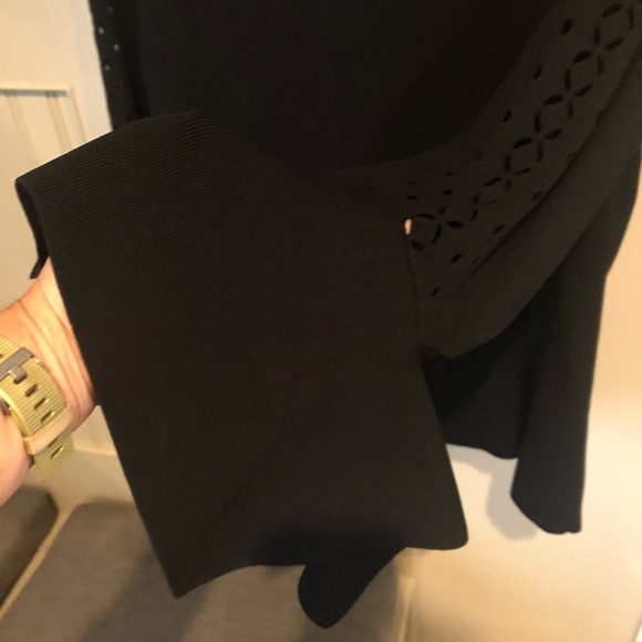 Elie Tahari fine gauge merino sweater - Picture 6 of 9